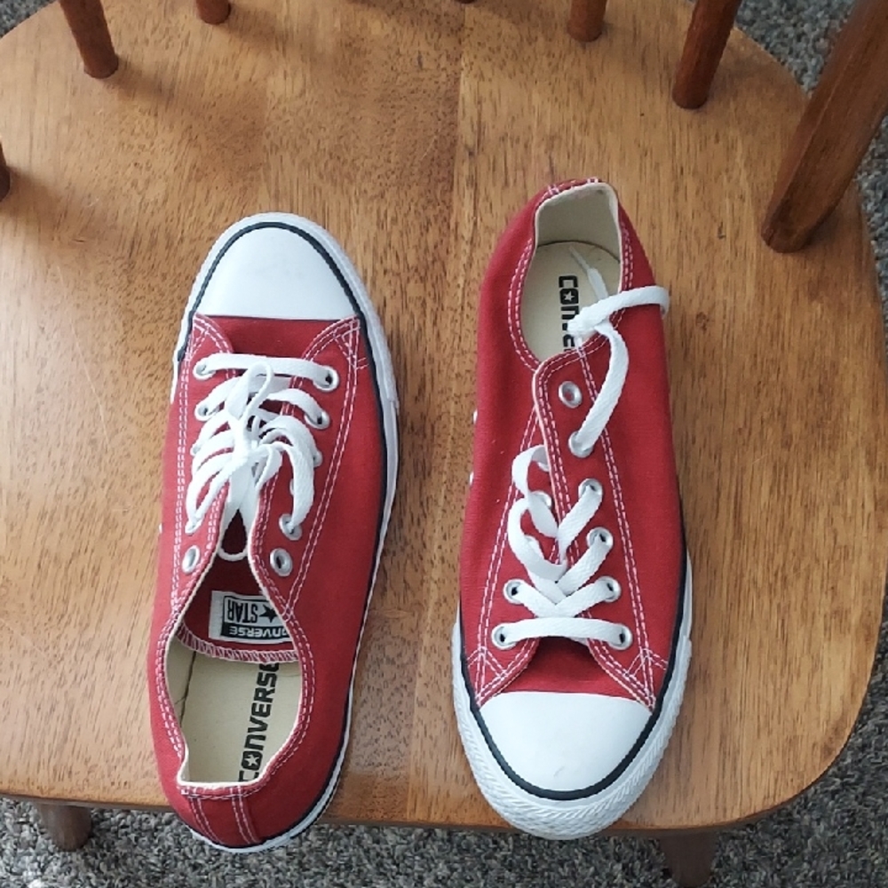 Converse Kids Sneakers in Red and White